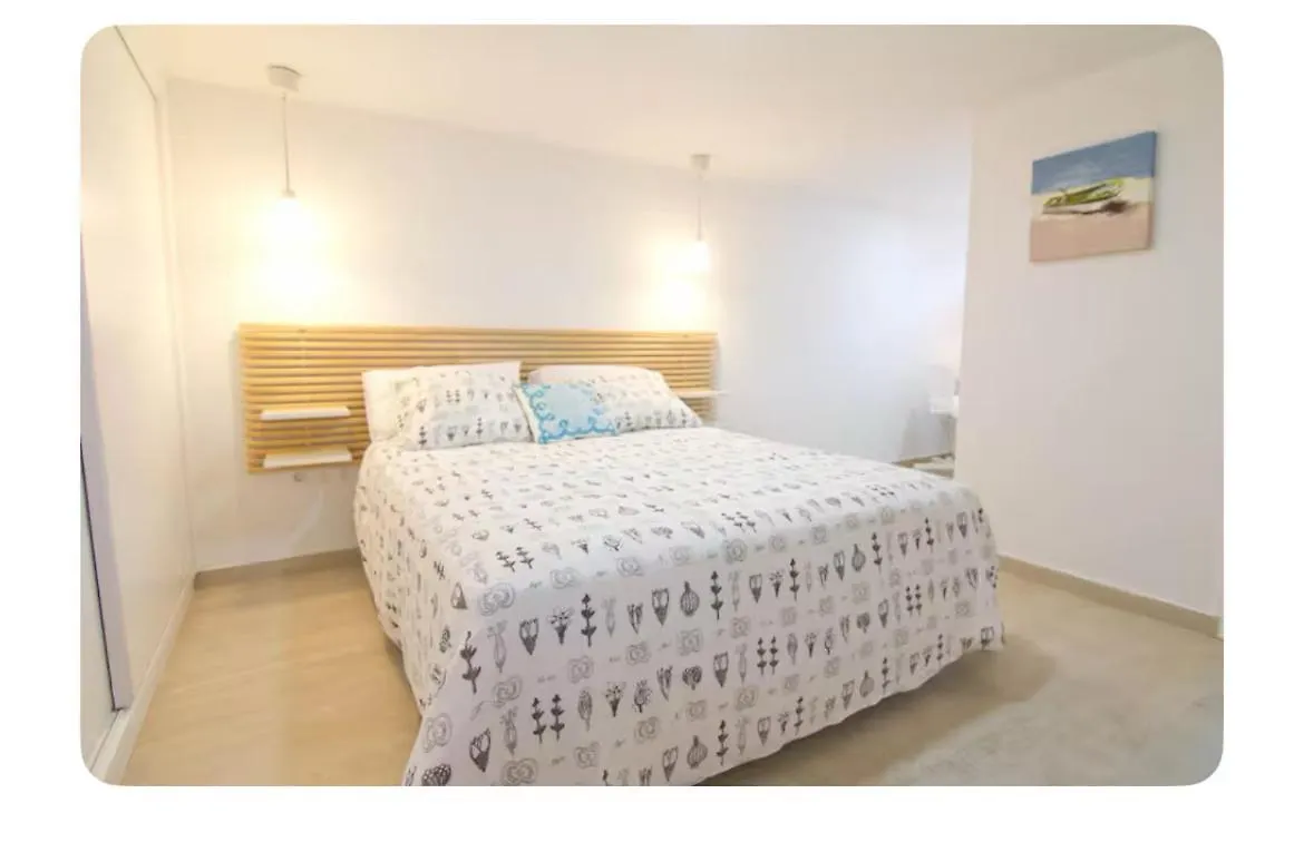 Charming Apartment 5 Min Walking From Beach Tias Spain